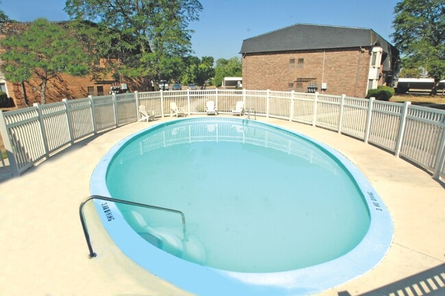 Photo - Arbor Circle Apartments