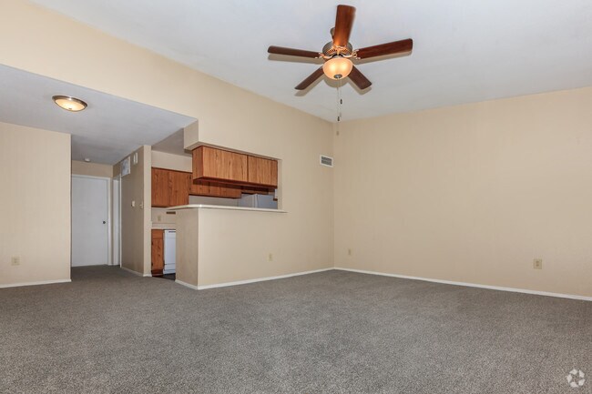 1BR,1BA/682 SF - PARK AT SUMMERHILL Rental