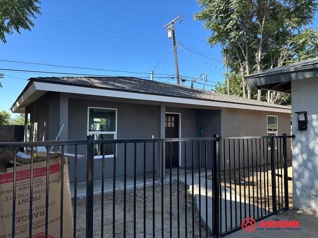 Photo - 415 Minner Ave Unidad 415 Minner Ave 1/2