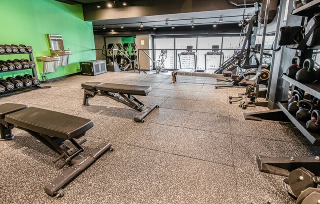 Photo - 3 E Chestnut St