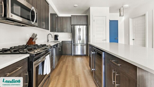 Photo - 11505 NE Yacht Harbor Dr Unidad D111