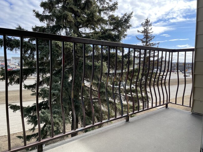 Photo - 8920-8986 86 St Unité 303