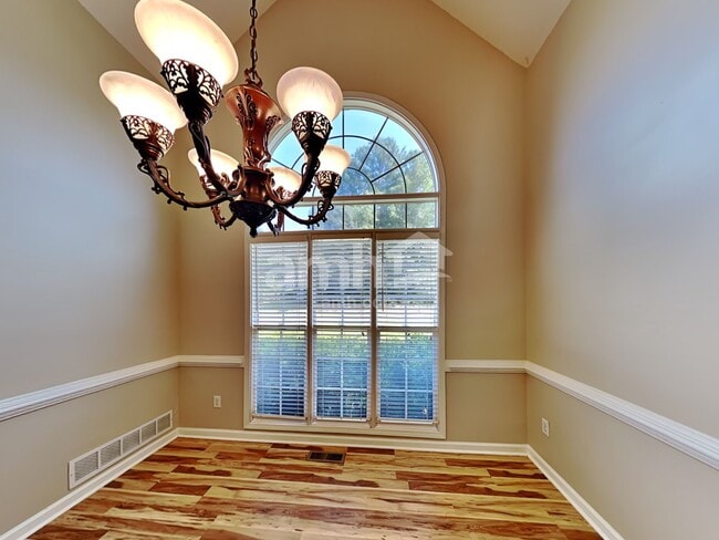 Photo - 179 Norton Dr