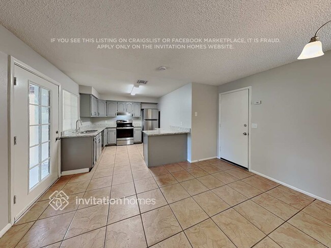 Photo - 5552 W Carol Ave