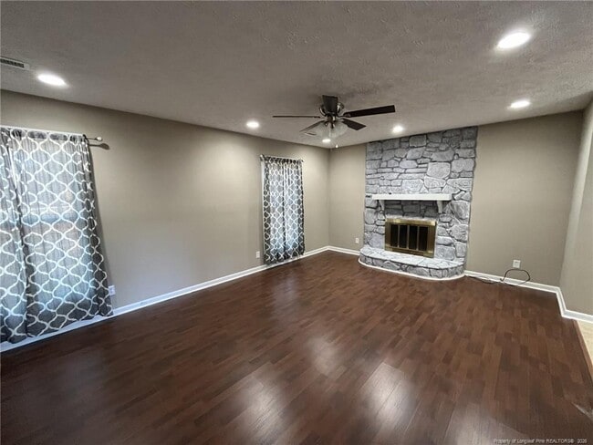 Photo - 3002 Folkstone Cir