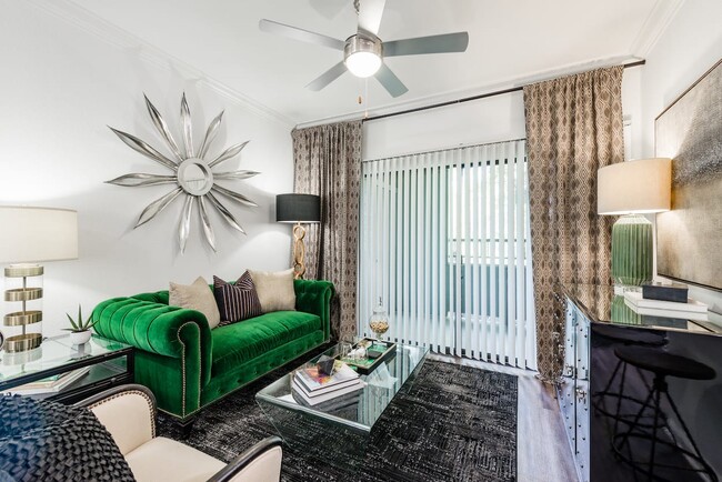 Photo - Cortland Walnut Hill