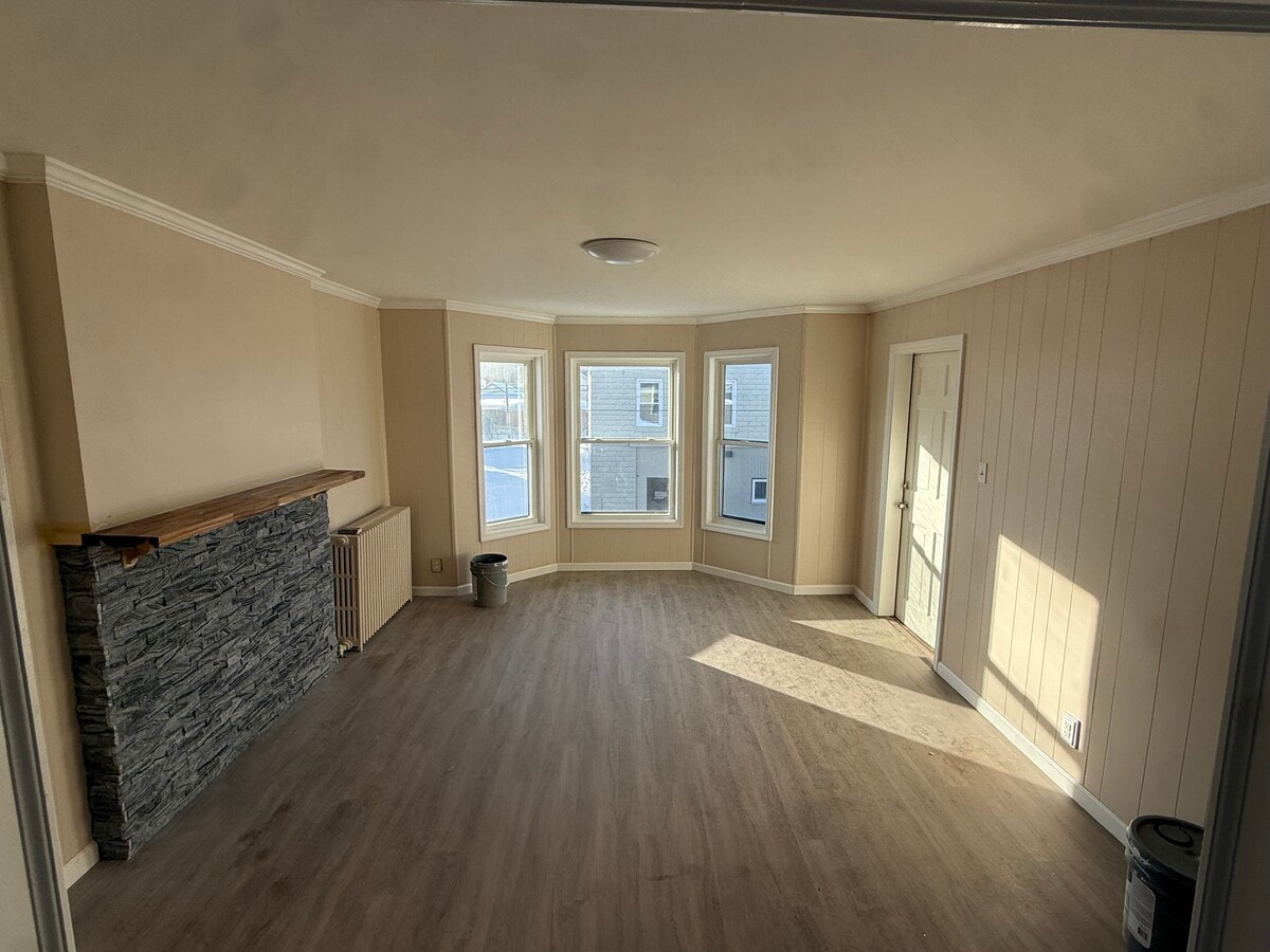 Photo - 2430 3rd Ave Unit FL.2