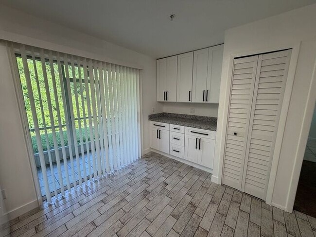 Photo - Beautiful 2/2 Condo In Hunter's Reserve! Near UCF!