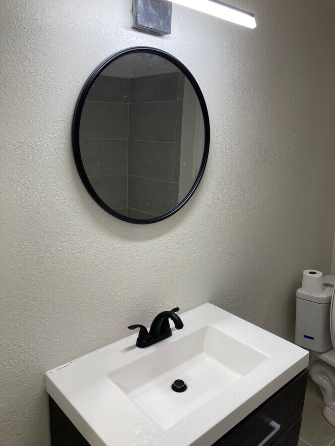 Photo - 948 Golden Leaf Way