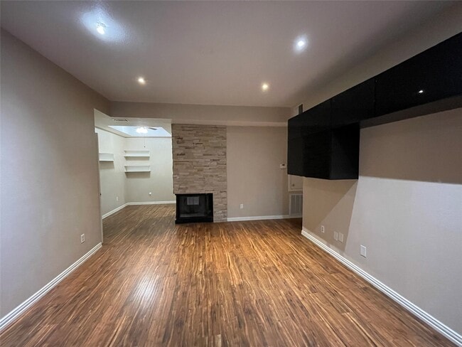 Photo - 8055 Cambridge St Unit 79