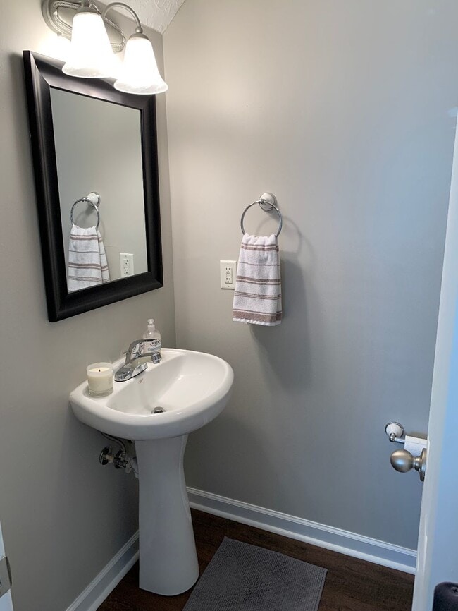 Photo - "Charming 2-Bed Oasis with 2.5 Baths in Nashville's Heart - 1,234 Sq Ft of Comfort!" End Unit