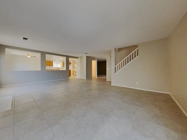 Photo - 38645 Annette Ave