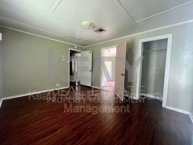 Photo - 109 Dora St