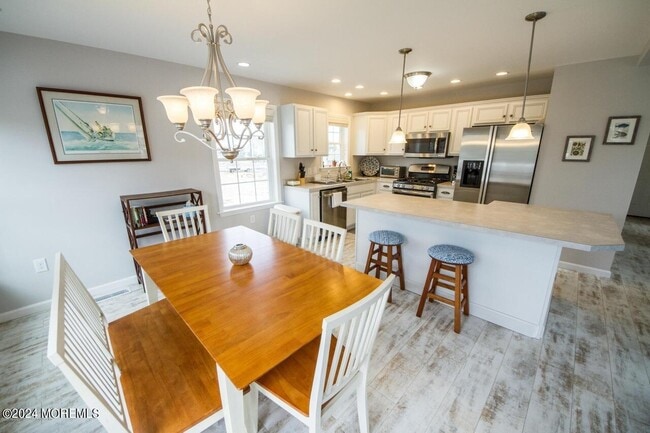 108 Jeanette Dr