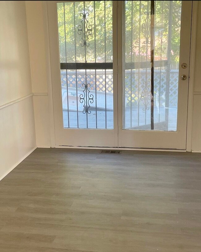 Photo - 1653 Brittany Ln