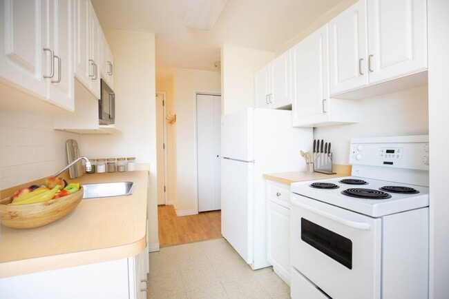 Photo - Laval Apartments Unit 891