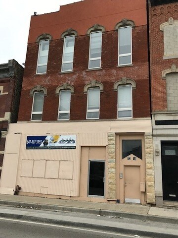 Building Photo - 1312 N Clybourn Ave Unit 3R