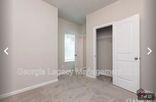 Photo - 1272 Towne Square Ct