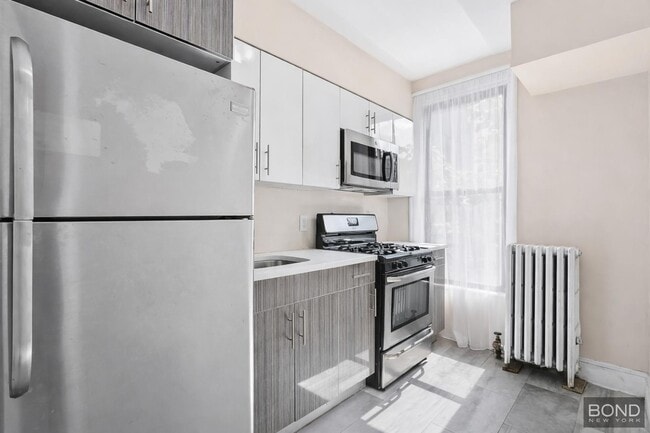 Photo - Two Bed/ Two Bath on Fourth Avenue