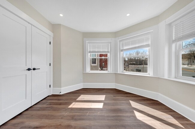 Photo - 105 School St Unit 2