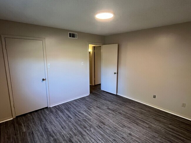 Photo - 92 N Josephine Apartment Unit 3