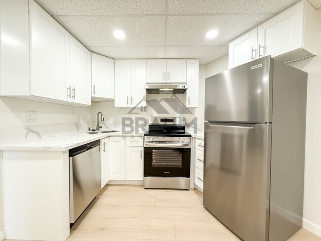 Building Photo - 11459 Collins St Unit 002