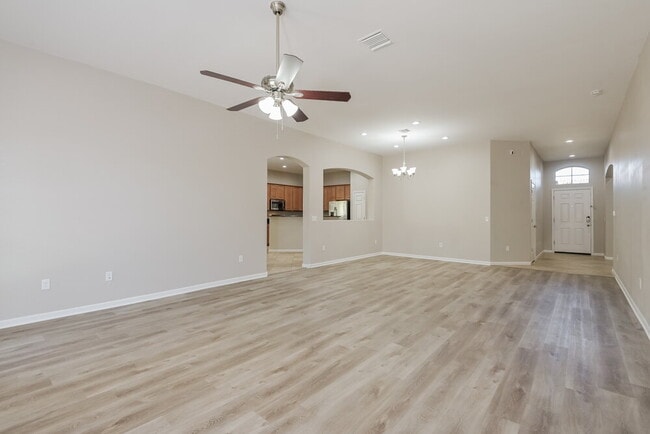 Photo - 7129 W Dupont Way