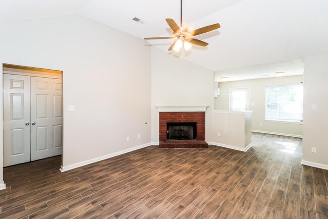 Photo - 4441 Longtree Cove