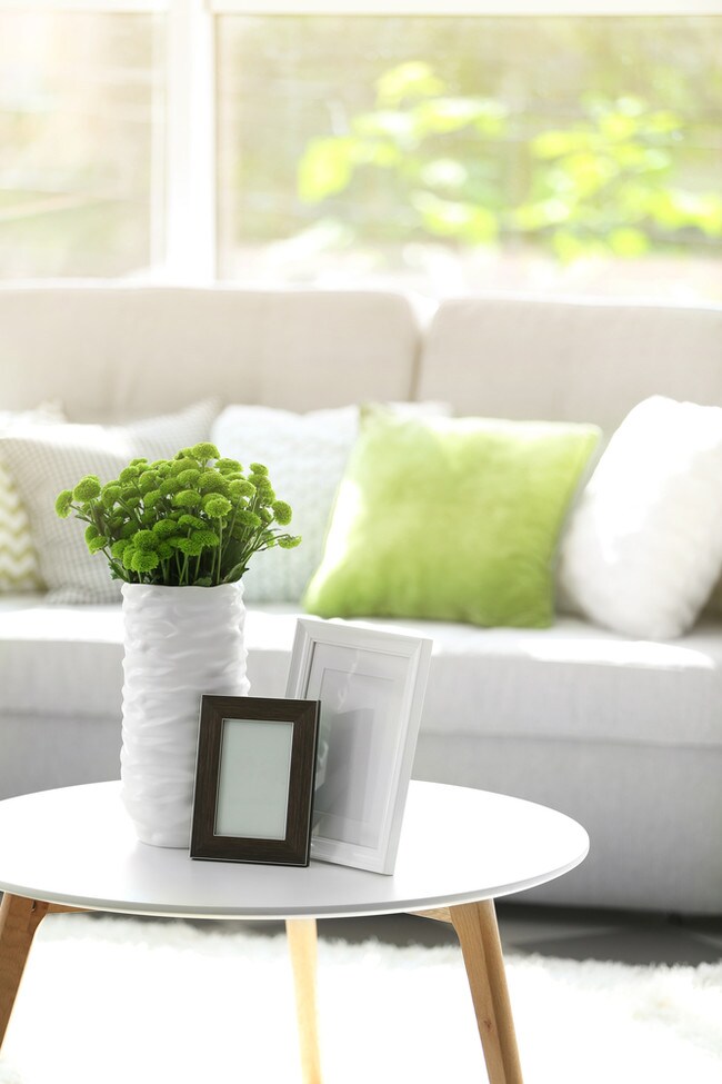 Call, click or come take a tour at Royal Palms Apartments today! - Royal Palms East Apartments