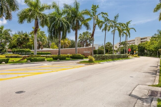 Photo - 2861 Leonard Dr Unidad F503
