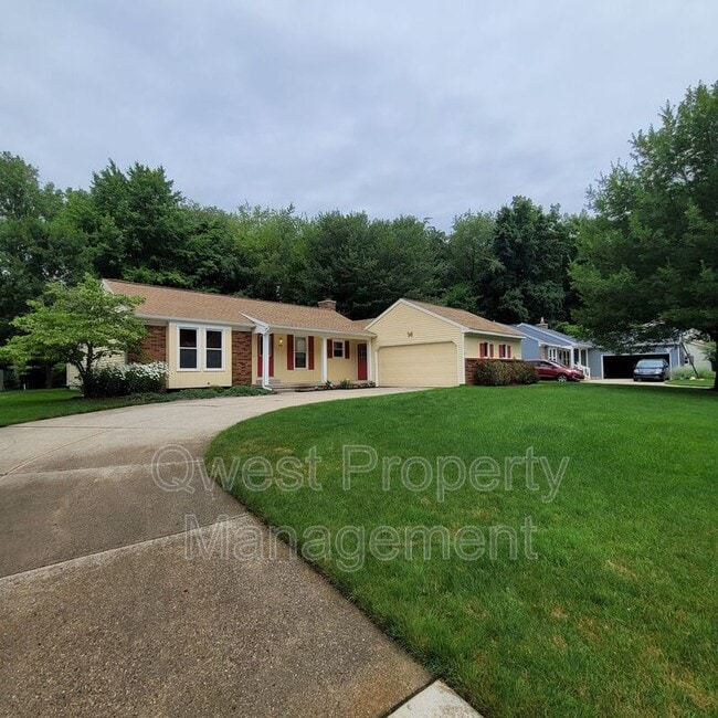 Photo - 475 Adaway Ave SE House