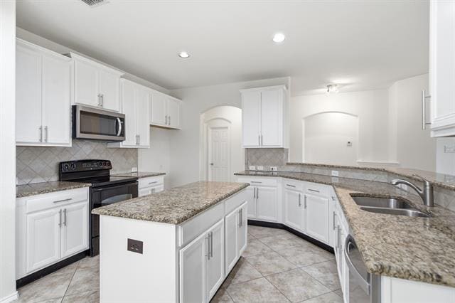Photo - 15636 Gatehouse Dr