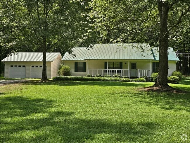 Building Photo - 19705 Birmingham Hwy Rental