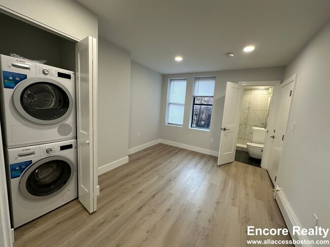 Photo - 44 Joy St Unit 7