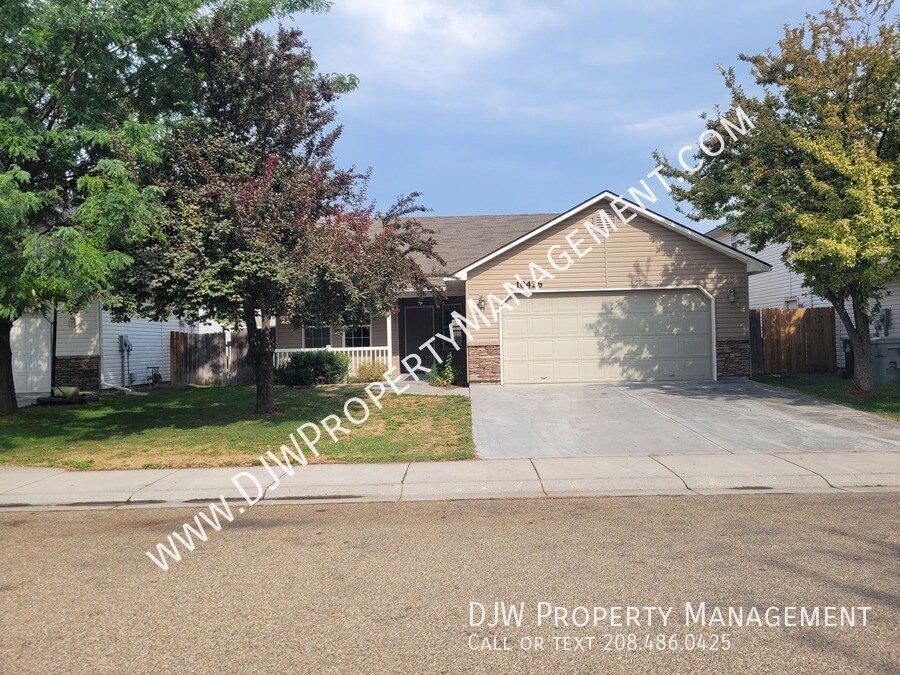 18426 Viceroy- - 18426 Viceroy- House