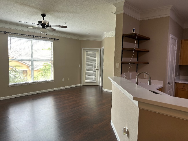 Photo - 19935 Villa Isle Dr Unit Apt 301