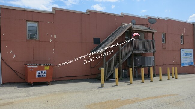 Building Photo - 527 Midland Ave Unit UF Rental
