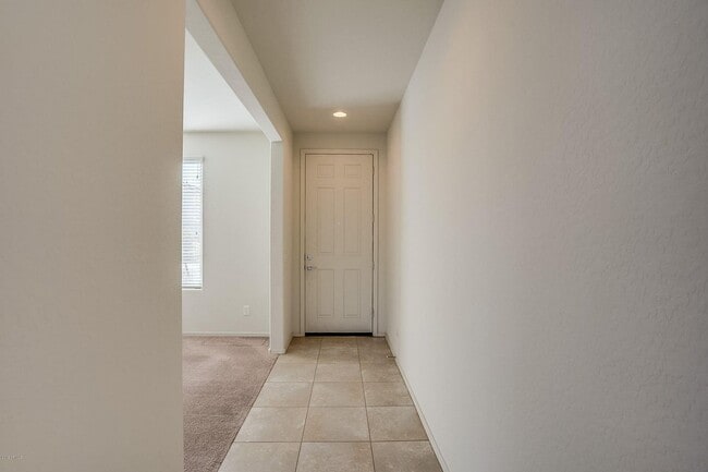 Photo - Charming 4-bed, 3.5 bath home with full SOLAR at Trailside community on Happy Valley in North Peoria