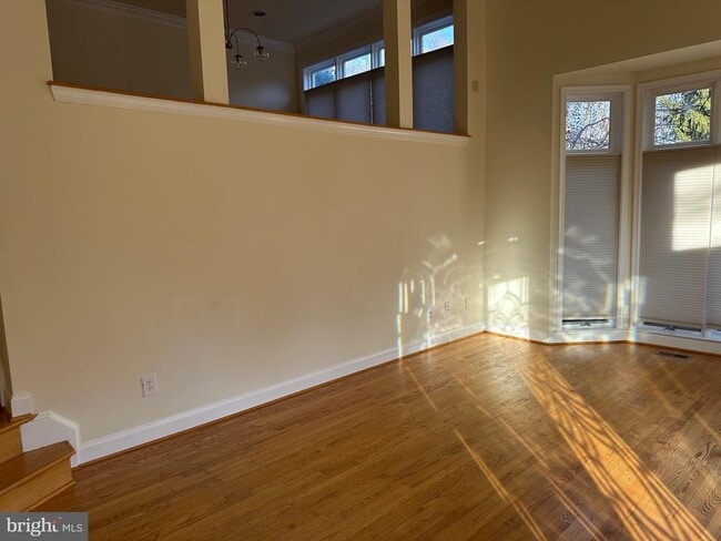 Building Photo - 5509 Thornbush Ct