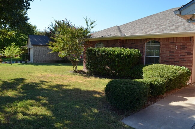 Photo - 1710 Quarry Trail