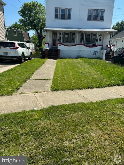 Building Photo - 119 N Forklanding Rd Rental
