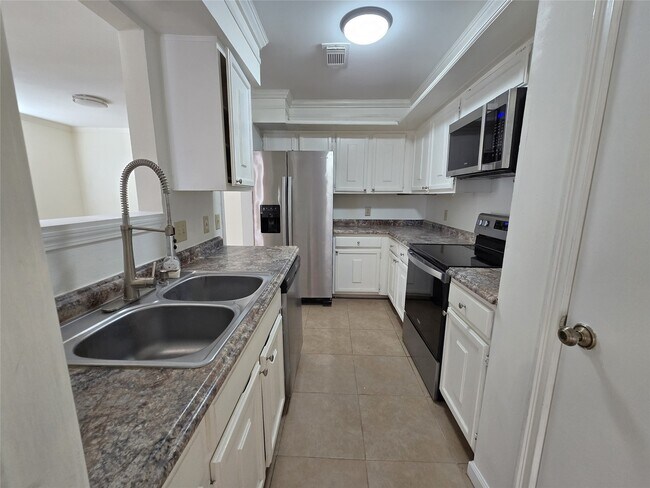 Photo - 1919 Place Rebecca Ln