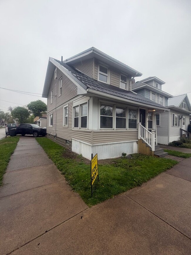 Photo - Remodeled West Side 3 Bedroom House