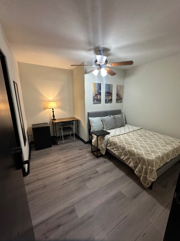 8328 Cristobal Cir