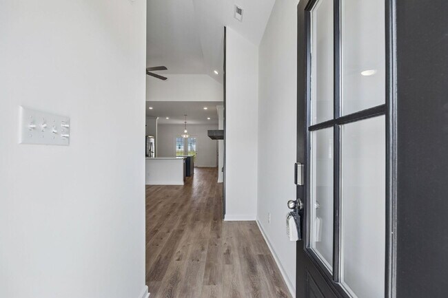 "Spacious 4-Bed, 3-Bath Gem New Build 2026 – Your Perfect Clarksville Retreat!"
