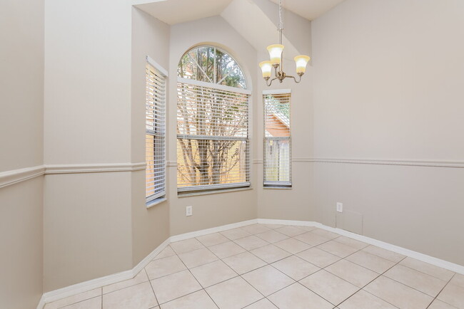 Photo - 2523 Dovetail Dr