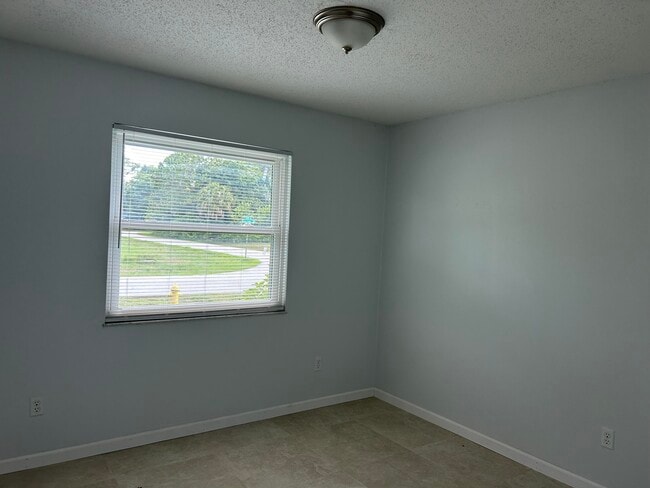 Photo - 971 Gulfport Rd SE