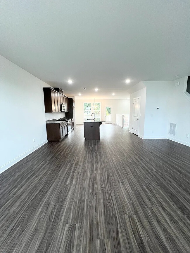 Photo - Room in Townhome on Walnut Hill Rd NW