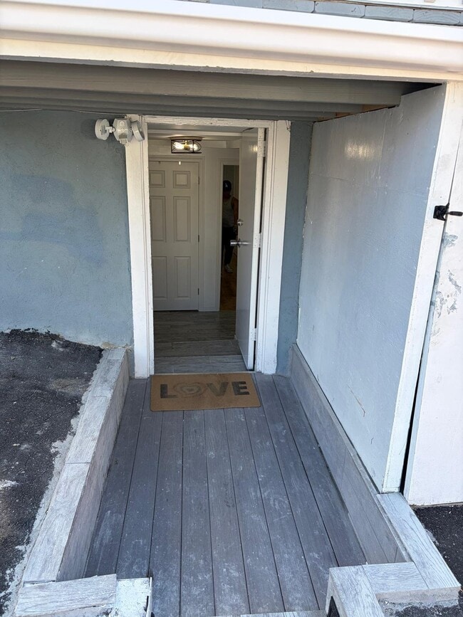 Photo - 23 Wabeno St Unidad 1st Floor B