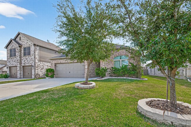 Photo - 18507 Sleeping Bear Wy